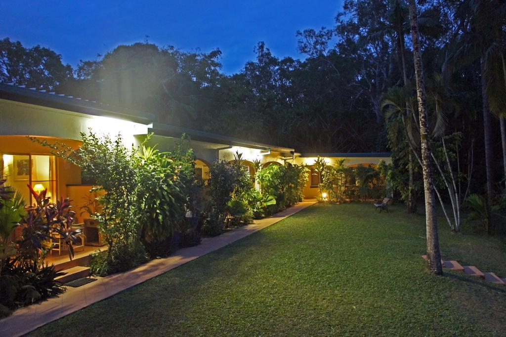 Villa Marine Holiday Apartments Cairns Йоркейс Кноб Екстер'єр фото